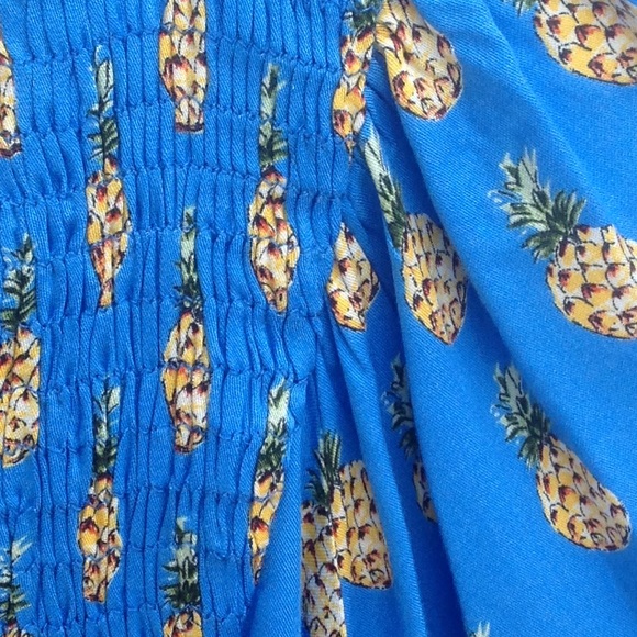 Zara Pineapple Shirt. - Picture 2 of 7